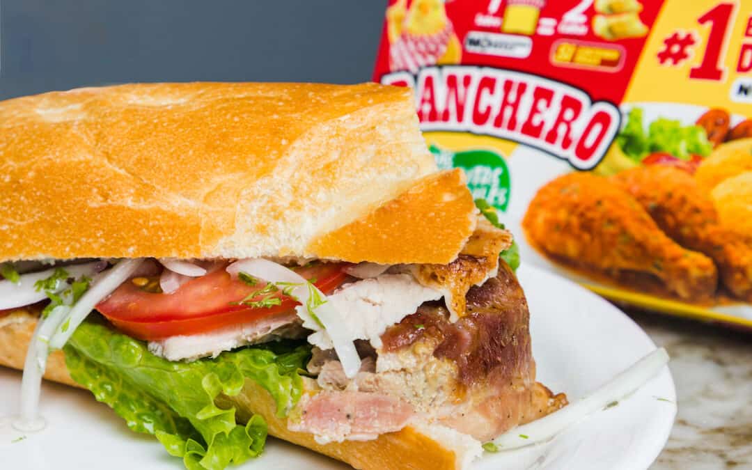 Sanduche de chancho al estilo Ranchero